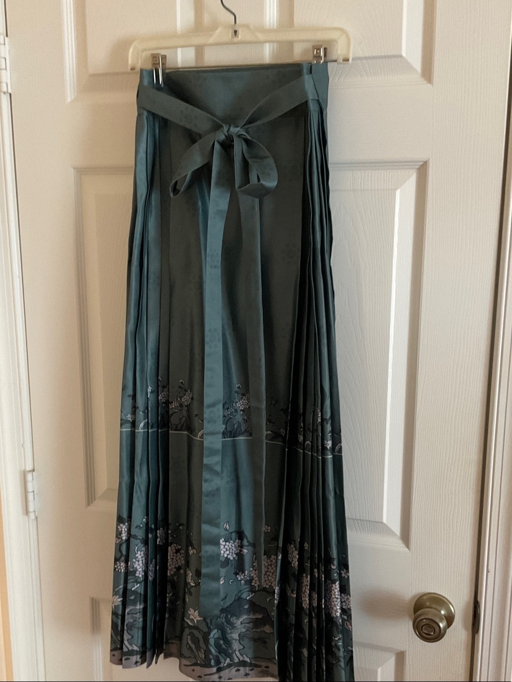 Pleated Floral Satin Wrap Skirt - Green